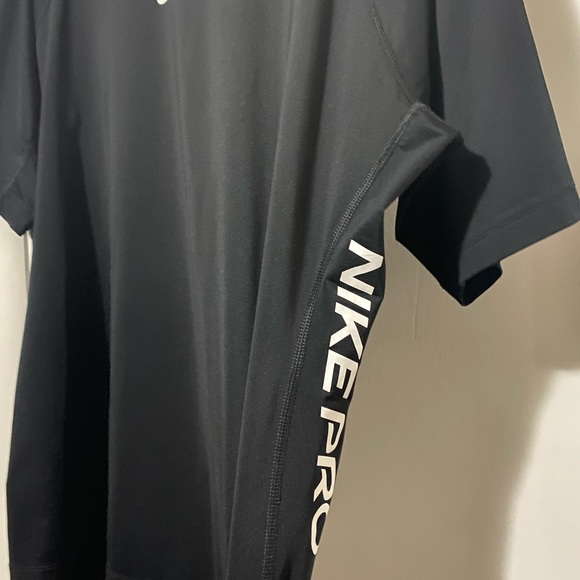 Nike Other - Nike pro adapt shirt